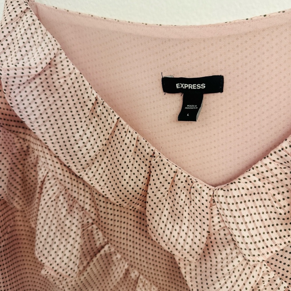 Express Blush Ruffled Camisole - Picture 2 of 4